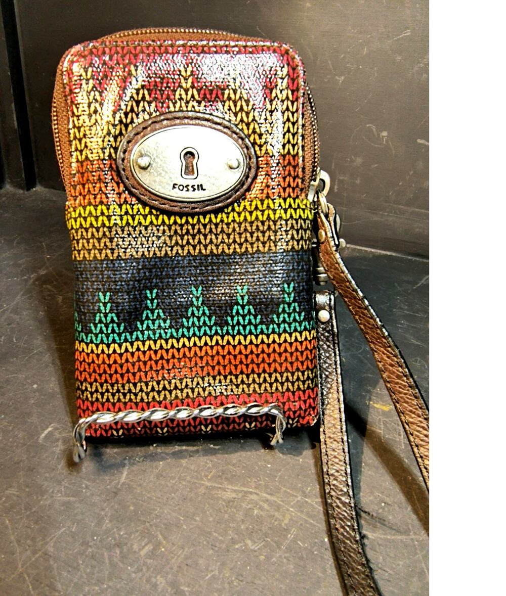 2128.  Fossil KeyPer Coated Canvas Wristlet Wallet Bag Multicolor